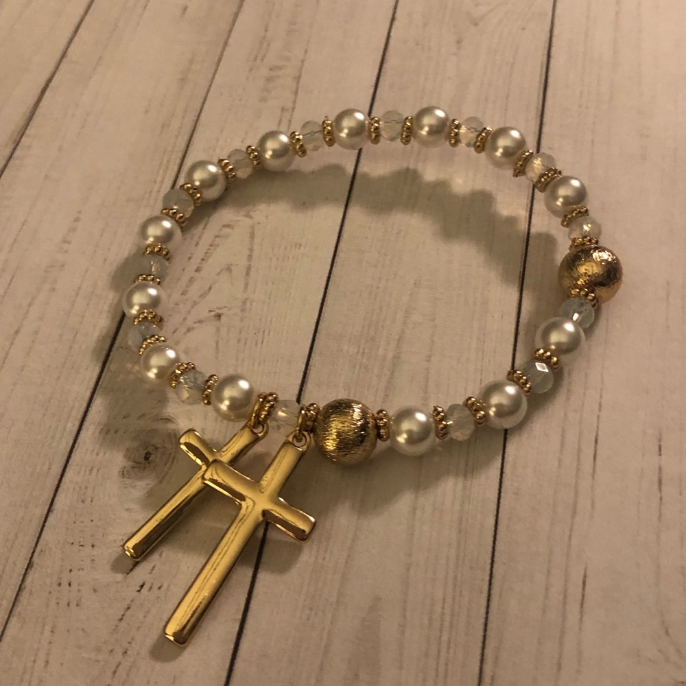 Pearl Cross Bracelet